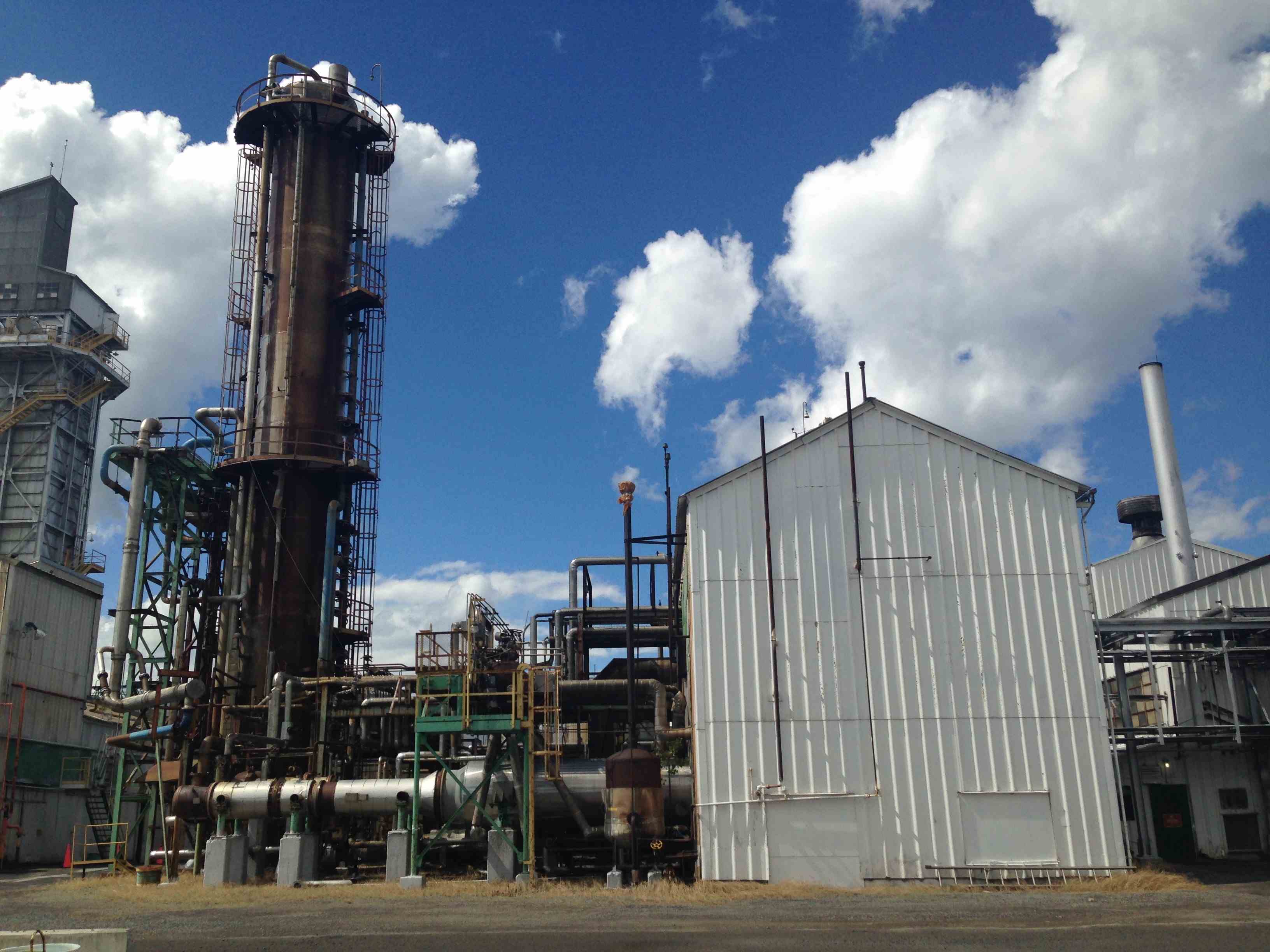 Understanding the 3 Different Nitric Acid Production Processes